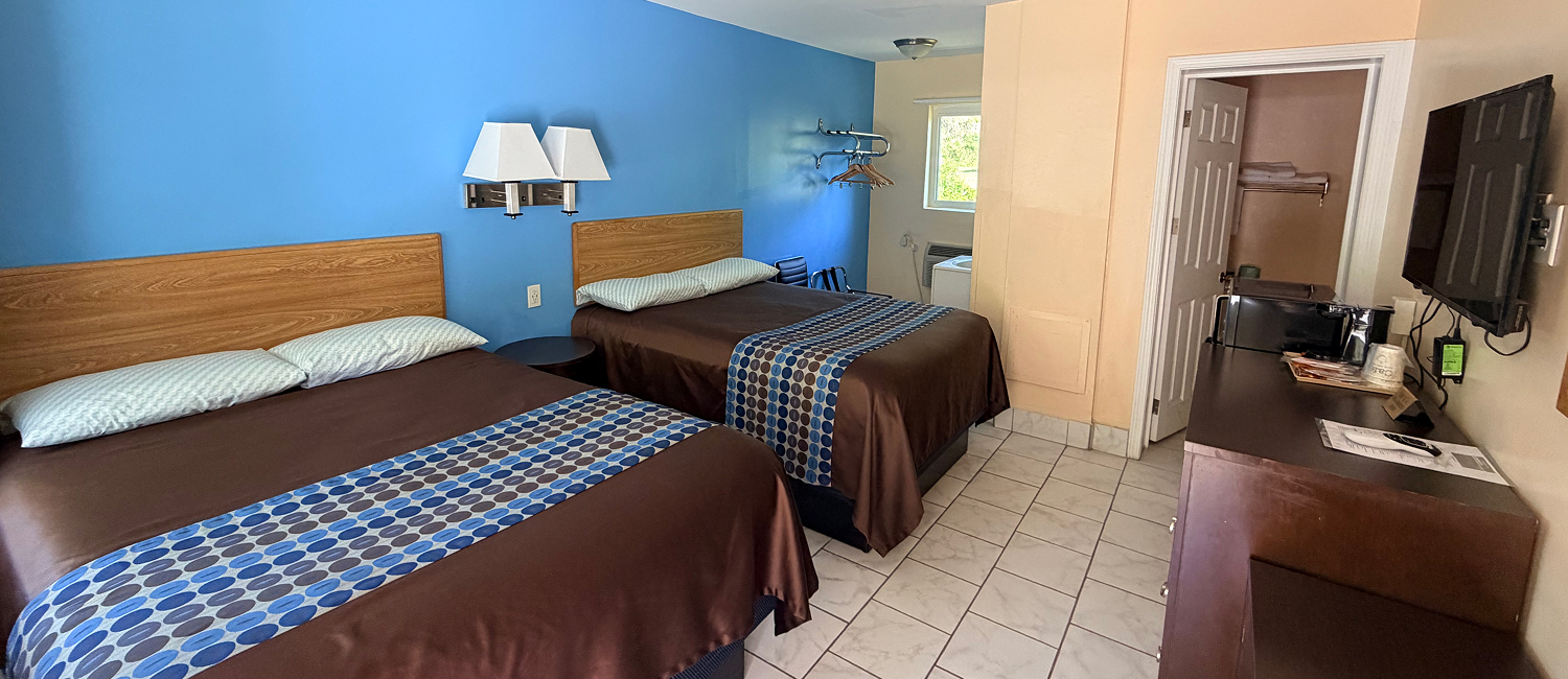 CHARMING AND COMFORTABLE ACCOMMODATIONS IN SYLVA LOCATED IN THE FOOTHILLS OF THE GREAT SMOKY MOUNTAINS