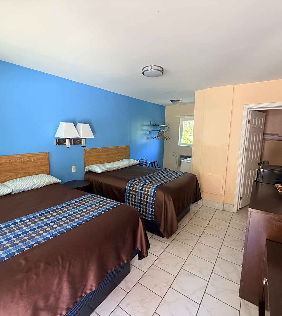 CLEAN, COMFORTABLE, AND SPACIOUS GUEST ROOMS AT THE ECONOMY INN SYLVA
