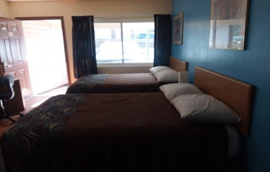 Economy Inn Sylva - Spacious Guest Rooms